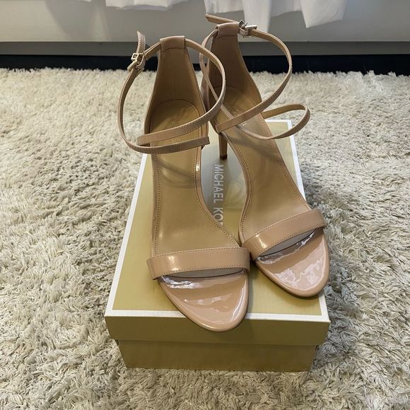 Michael Kors Ava Strappy Sandal Size 10 Blush - Picture 7 of 12